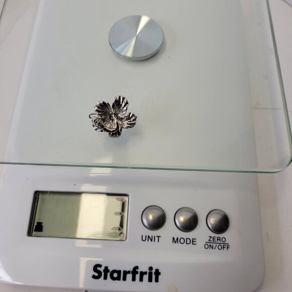 Mini Rhodium Hibiscus Flower Brooch Lapel Pin for Men or Women - Picture 9 of 9